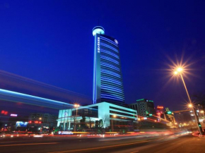 Отель HJ International Hotel  Дунгуань